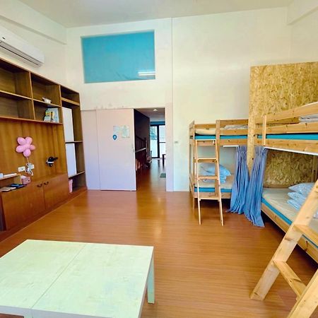 Miaoli Sanyi Travelling Homestay Extérieur photo