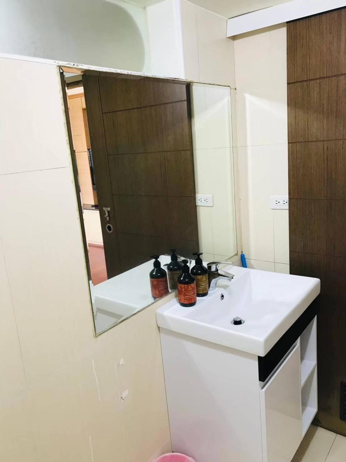 Miaoli Sanyi Travelling Homestay Extérieur photo